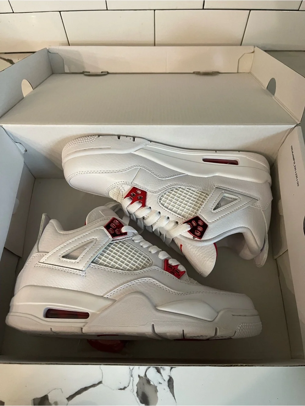 Mens Retro 4 Red Metallic Size 5.5.
